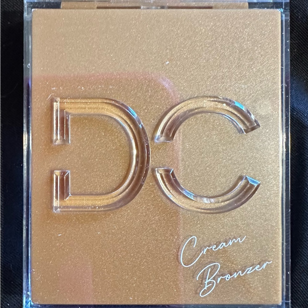 DC Cream Bronzer - Light Tan